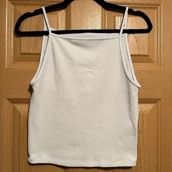 Abercrombie & Fitch Ribbed Tank Top - Picture 2 of 9